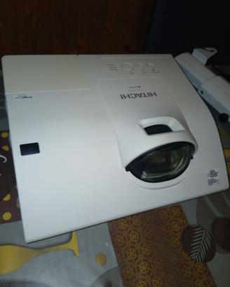 Videoproiettore Hitachi