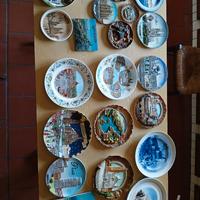 21 piatti decorativi città 