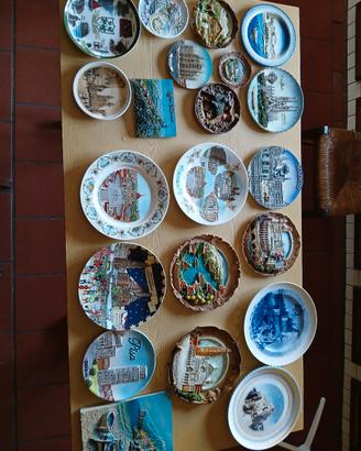 21 piatti decorativi città 