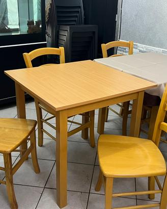 Tavoli 80x80 piu sedie
