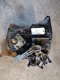 Cambio PEUGEOT 807 2179cc HDI del 2006