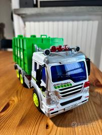 Camion giocattolo