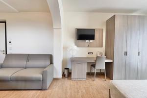 MONOLOCALE A CASTELLETTO D'ORBA