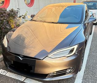 Tesla Model S Performance Ludicrous Mode