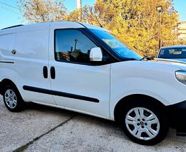 Fiat Doblò 1.6 MJT 105CV Lamierato SX