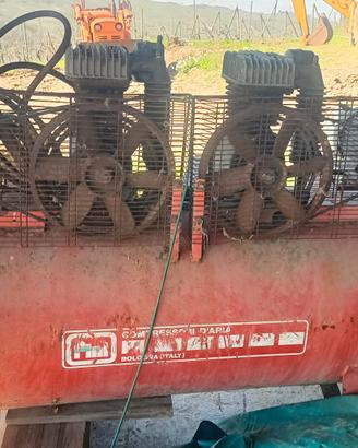 Fini compressore doppio motore 300 litri