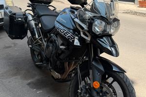 Triumph Tiger 800 XRX