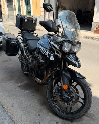 Triumph Tiger 800 XRX