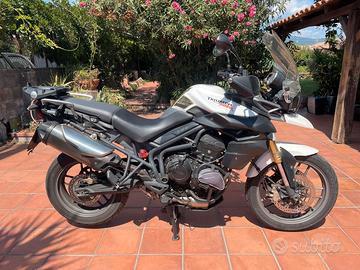 Triumph 800 Tiger