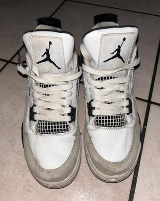 Jordan 4