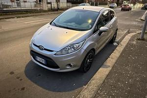 Ford fiesta 2011 titanium 1.4