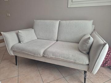 Divano 2 posti