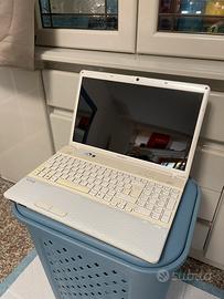 PC portatile Notebook Sony VAIO 15.6" Bianco