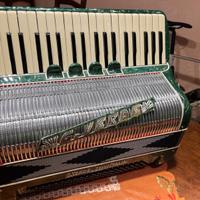 Fisarmonica G. verde 120 bassi