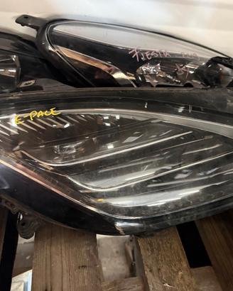 FARO DESTRO E-PACE 2018