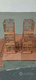 Gabbiette artigianali in legno