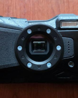 Macchina fotografica subacquea Ricoh WG80