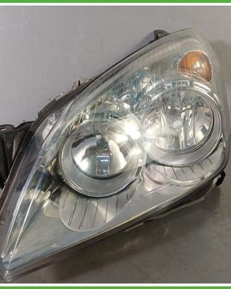 Faro Fanale Proiettore Anteriore Sinistro SX HELLA