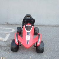 Macchina a pedali go kart
