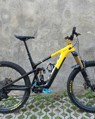 YETI 160E T3 X0 AXS TG.L USATO