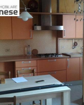 Appartamento di 110 m² con 4 locali e box auto a P