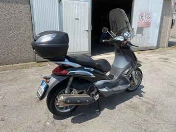 scooter Piaggio Beverly