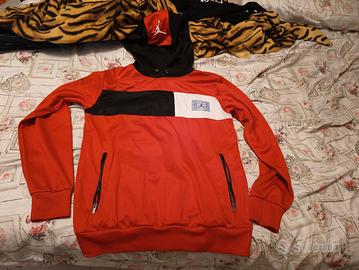JORDAN Vs COMPLETO ADIDAS ecc