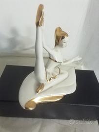 Statuina 