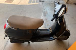 Piaggio Vespa 125 cc