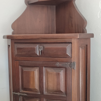 Angoliera arte povera in legno massello