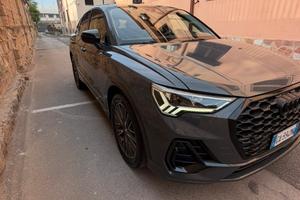 Audi Q3 sportback 35 2.0 tdi Business Plus -S-tron