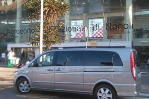 Mercedes-Benz Viano con rampa Movia removibile