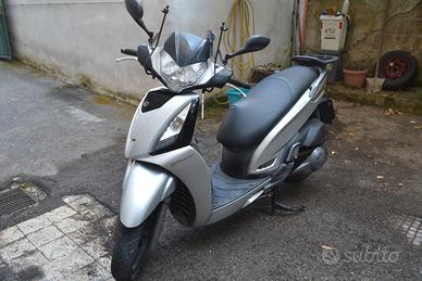 Kymco People 300i GT - 2011