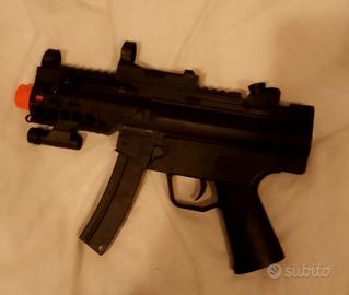 Mitragliatrice giocattolo funzionante