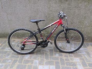 Bici MTB Rock Machine da 24"