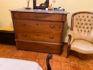Cassettone Vintage con piano in marmo
