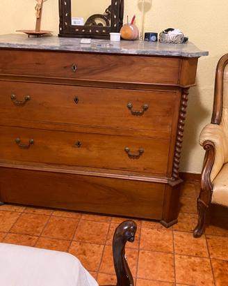 Cassettone Vintage con piano in marmo