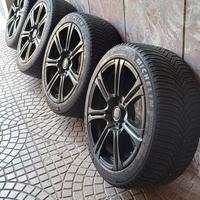 4 Cerchi in lega neri opaco  225 45 R17  
