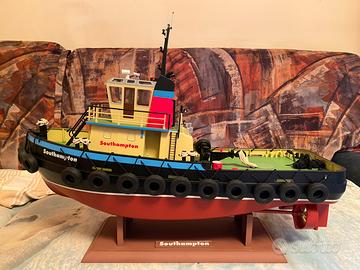 Hobby engine rimorchiatore radiocomandato