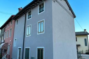 Terratetto con garage e terreno