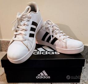 Sneakers Adidas n.ro 36