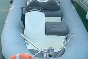 Gommone Zodiac 3.70 ml motore Honda 40/60 4 Tempi