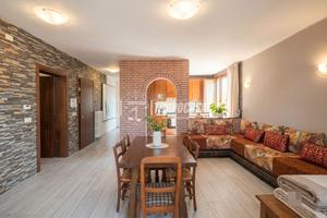 ampio Appartamento con terrazzo