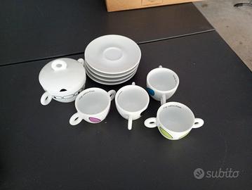 2 servizi caffè Illy 