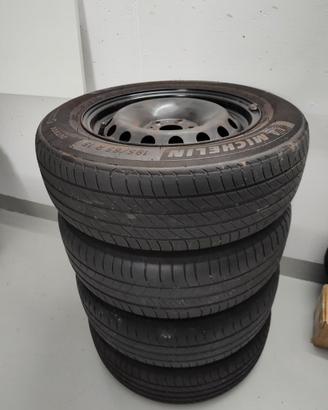 Cerchi 6.5Jx15 ET40 5x110 e gomme 195 65 R15