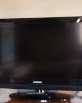 TV 40"  HD SAMSUNG