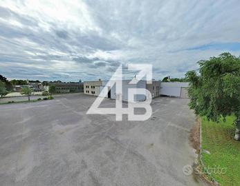 CAPANNONE - 6613M² - VIA B. MATTE, 11 (UD)