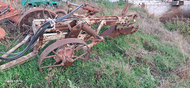 Aratro nardi monovomere