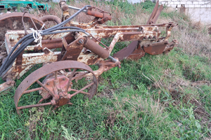 Aratro nardi monovomere