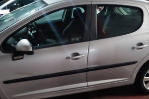 peuguot 207